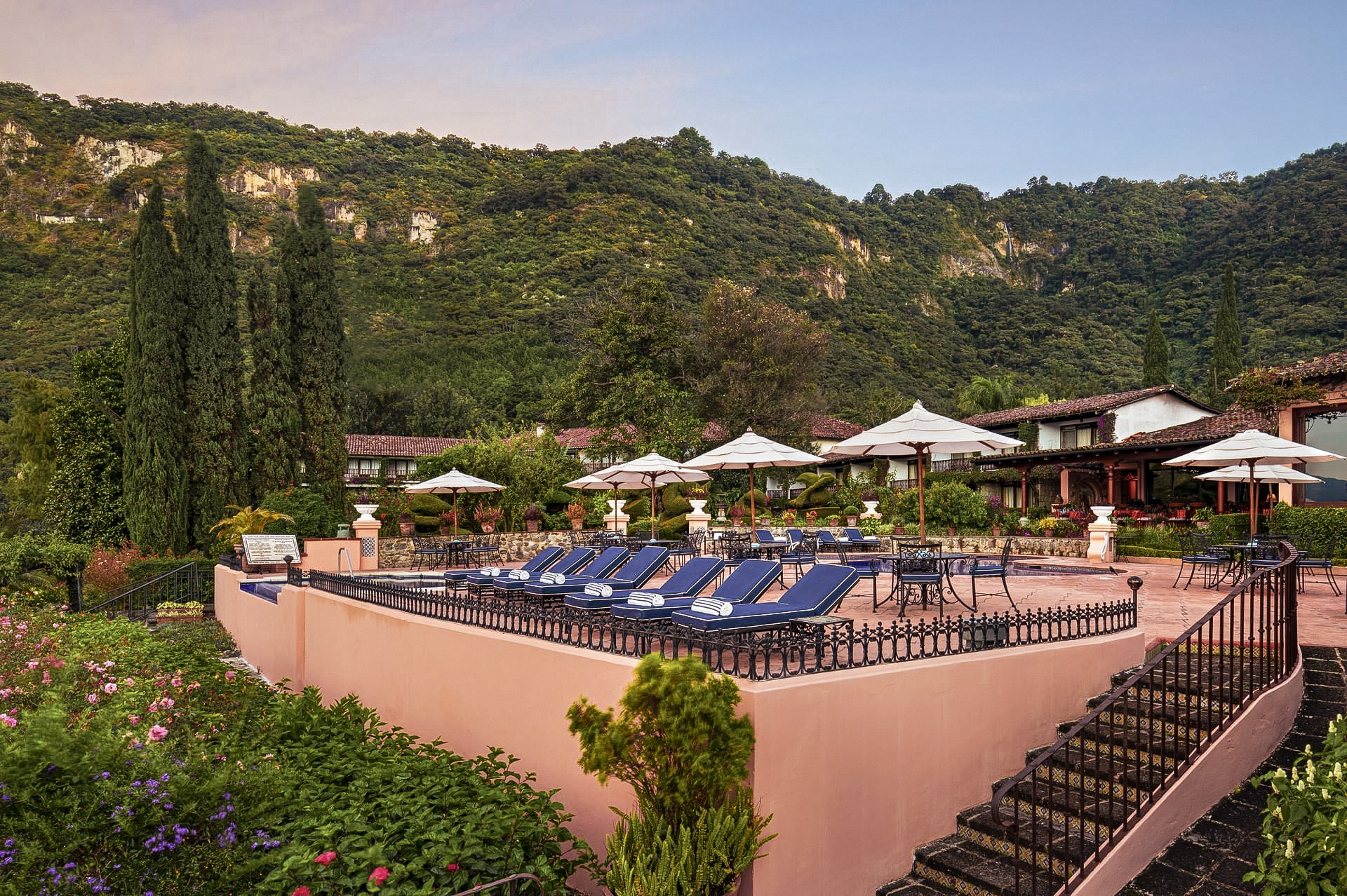 Hotel Atitlán